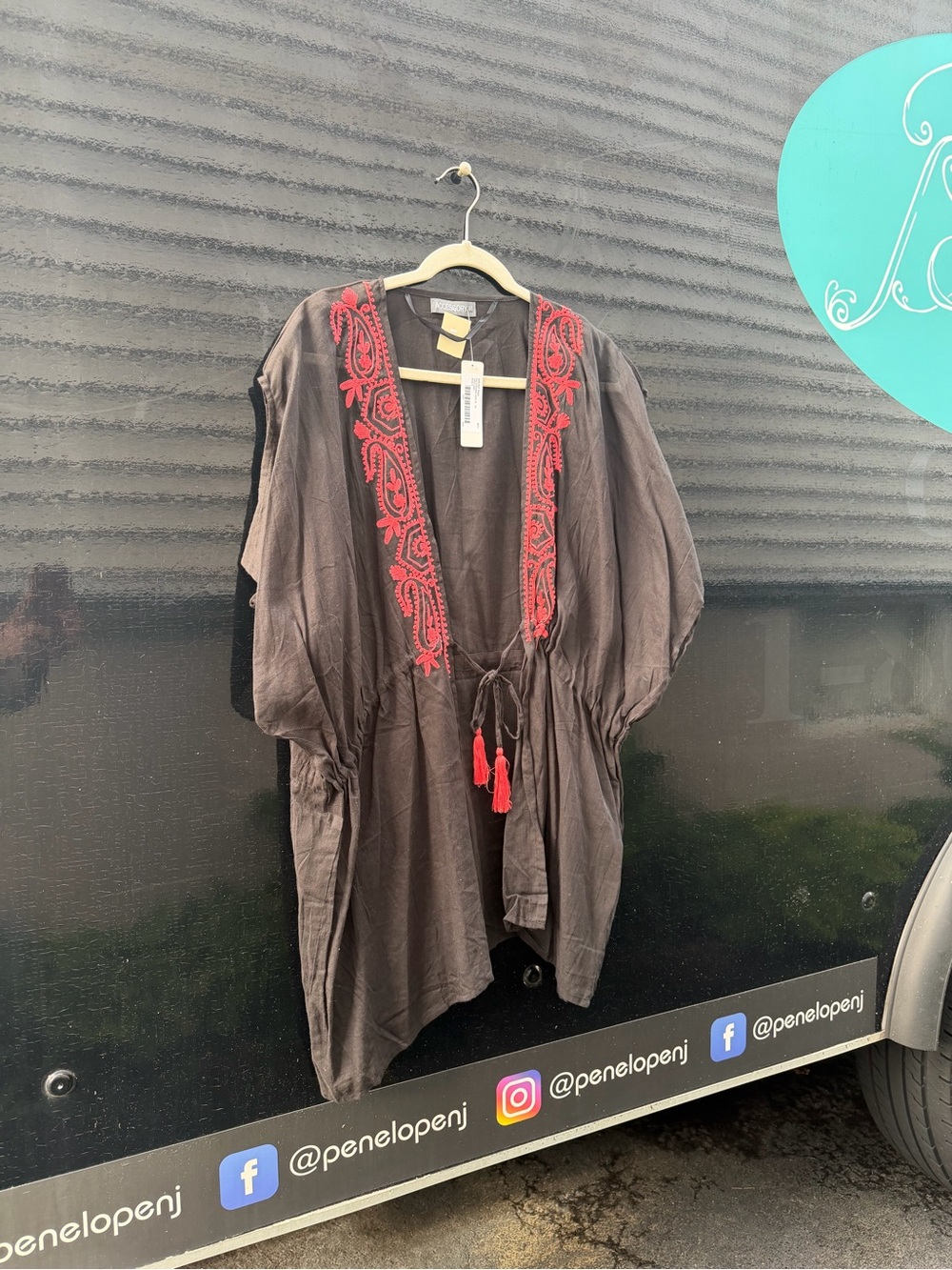 Black Red Embroidered Trim Kimono Sz All